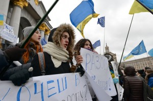Back from Warsaw, the members of the Ukrainian climate movement have joined the Euromaidan mobilization calling for the government to strengthen its ties with the EU.