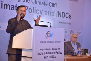 Minister for Environment, Forests and Climate Change Prakash Javadekar at a summit to discuss on India's climate policy, in New Delhi. Photo © Council on Energy, Environment and Water